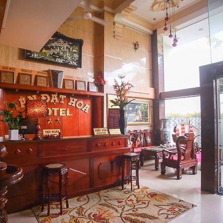 Tan Dat Hoa Hotel & Massage Cidade de Ho Chi Minh Exterior foto