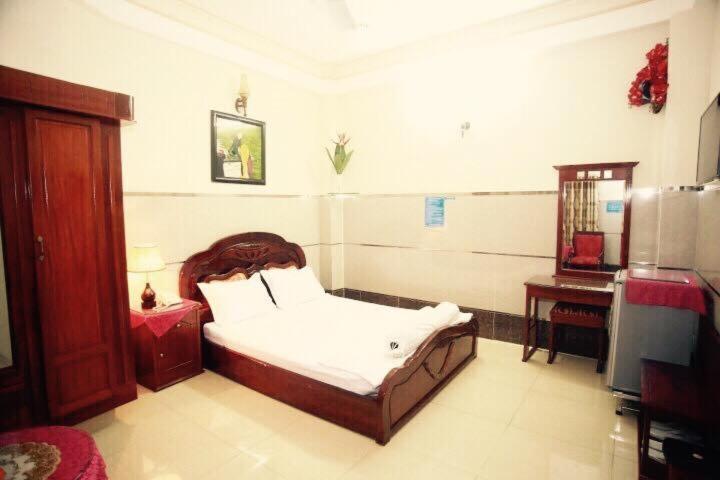 Tan Dat Hoa Hotel & Massage Cidade de Ho Chi Minh Exterior foto